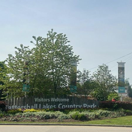 Lakeside Retreat 4 With Hot Tub, Private Fishing Peg Situated At Tattershall Lakes Country Park エクステリア 写真